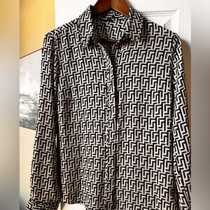 Express Relaxed Portofino Shirt Women’s S Black White Geometric Button Up Top